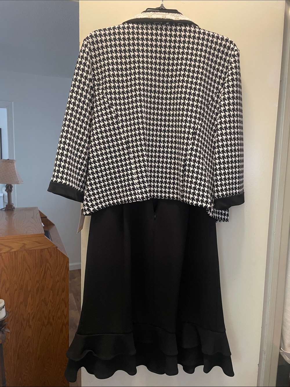 Nina Leonard Black Midi Dress with Houndstooth Jacket - Picture 2 of 11